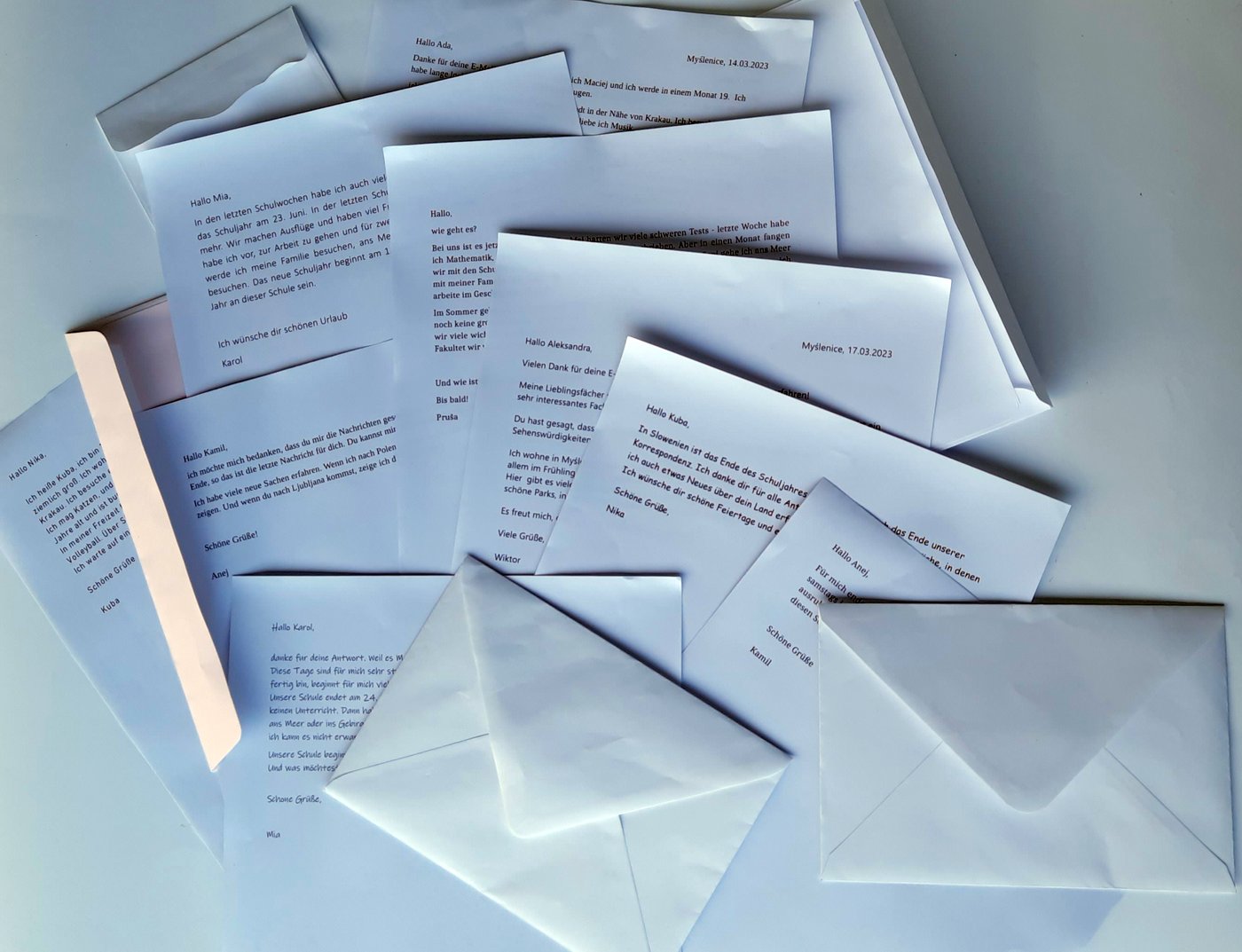Listy uczniów którzy korespondowali z uczniami ze szkoły w Lublanie w Słowenii